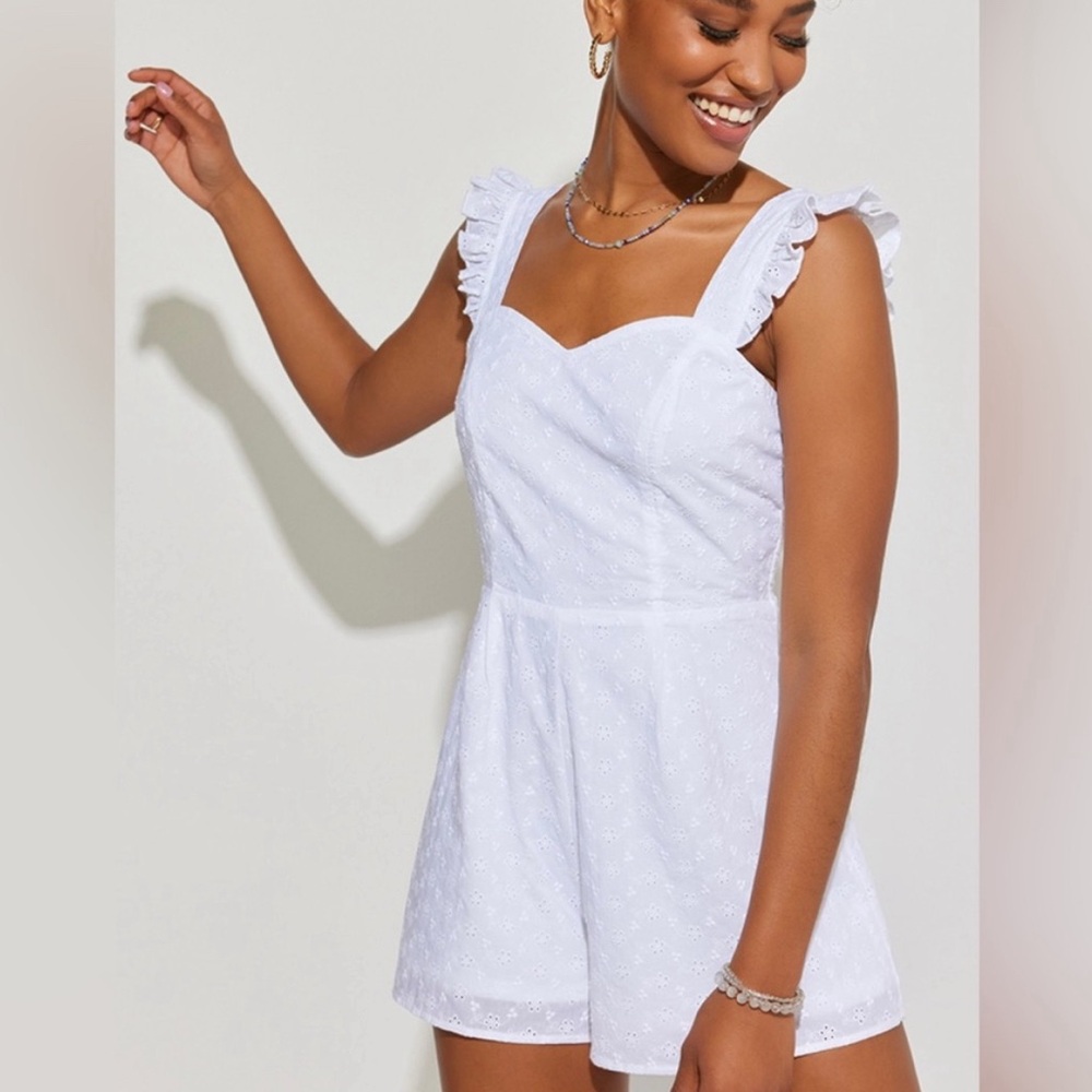 Francesca’s Ariel Eyelet White Romper - Size M
